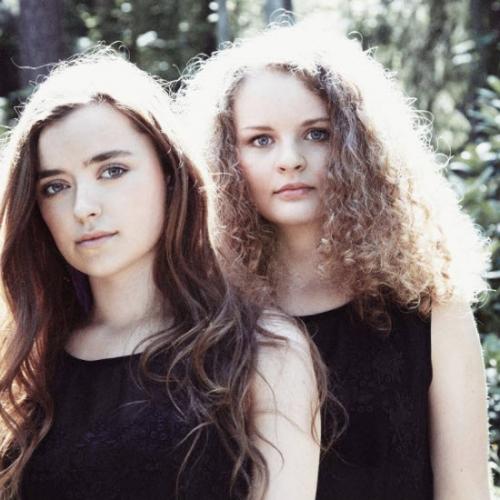 Chains Of Promises - Elsa and Emilie
