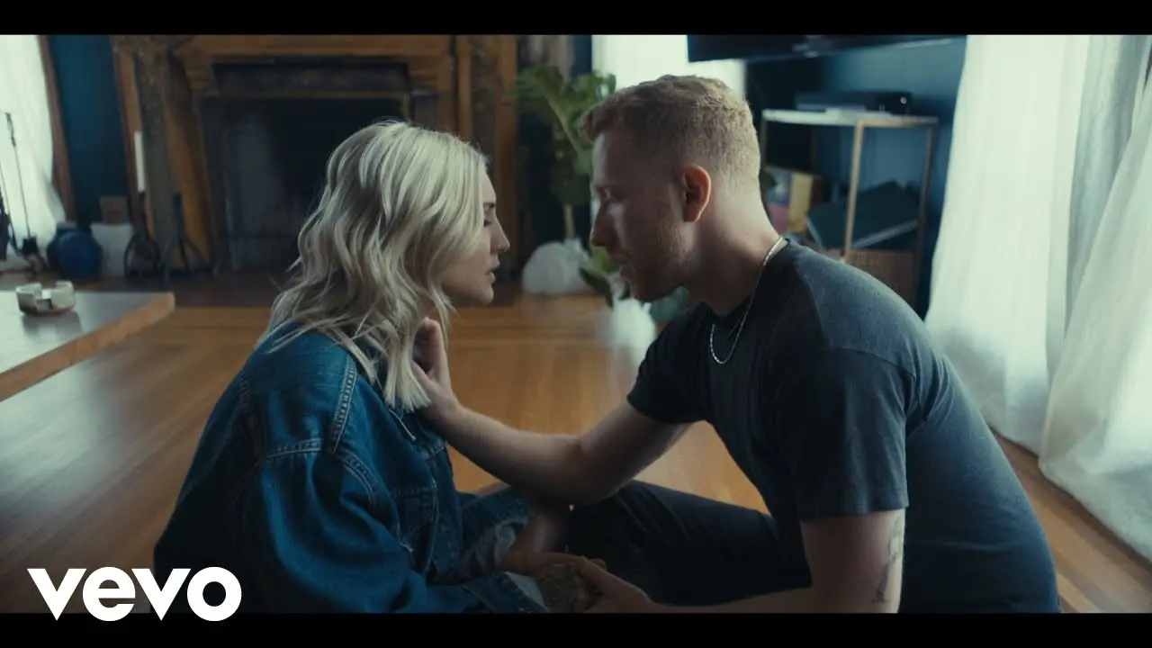 If the World Was Ending (feat. Julia Michaels)