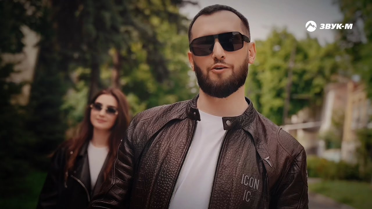 Из-за неё