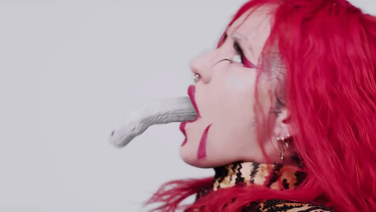 Xxxtc (Feat. Charli Xcx & Maliibu Miitch)