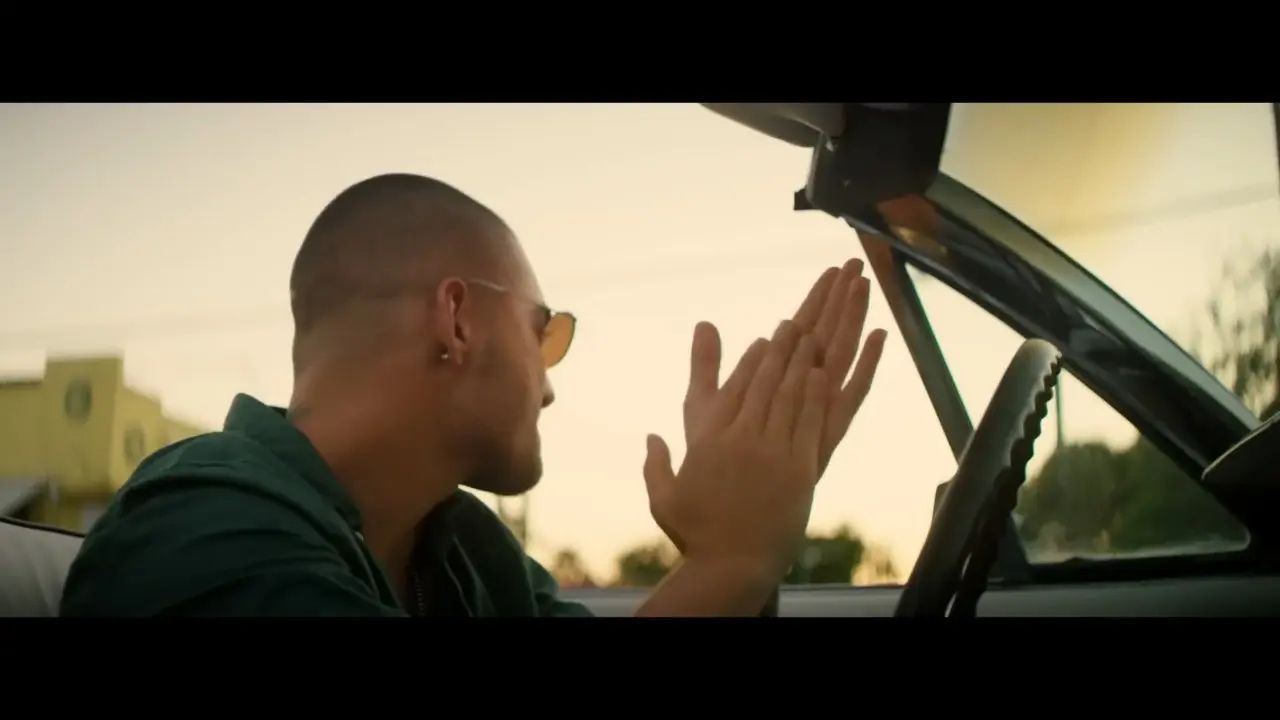 Aire (Feat. Maluma)