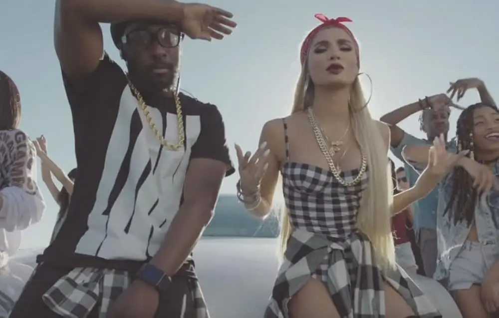 Boys & Girls (Reprise Will.i.am Feat Pia Mia)