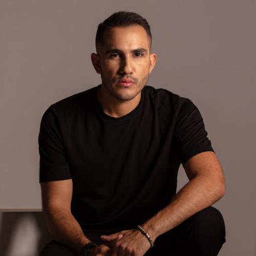 Артист Alex Mihalakis