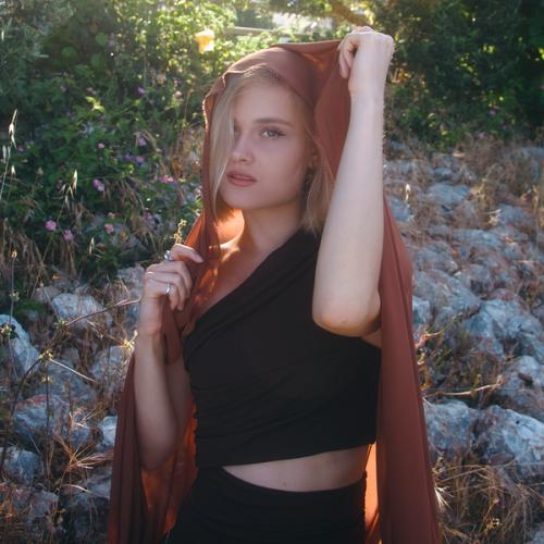 ANNA ISA