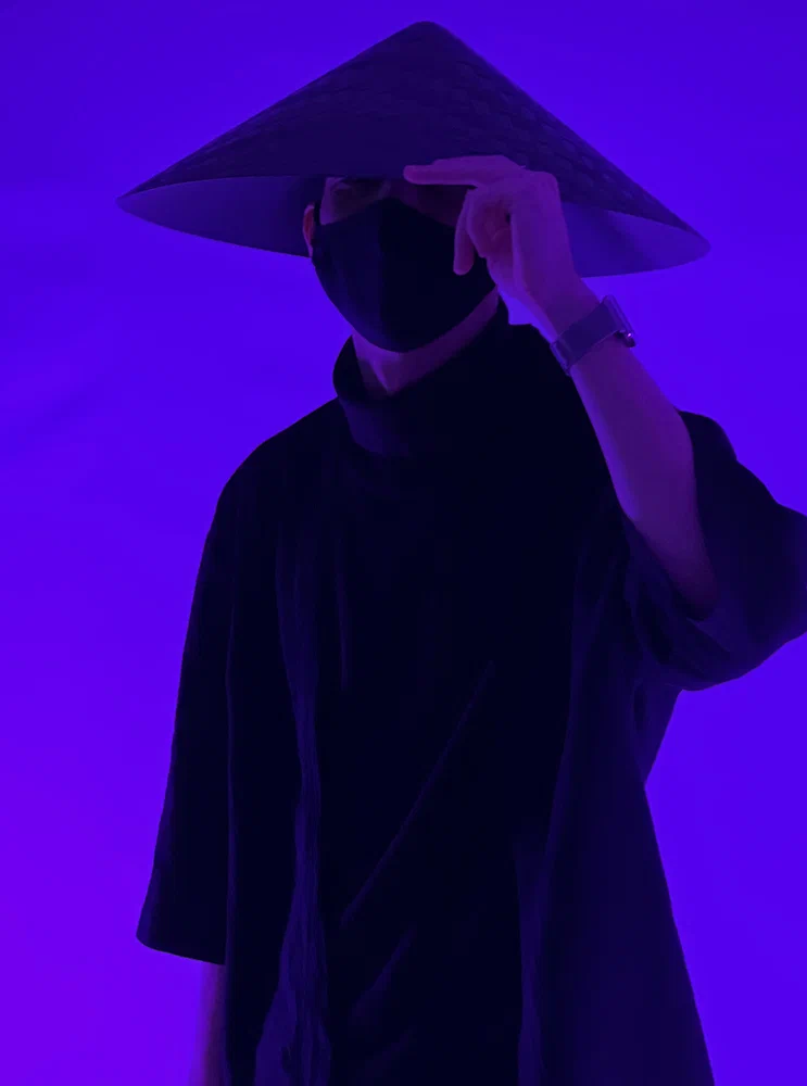 BLXCK APPLE