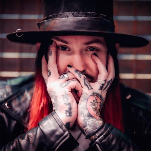 Craig Mabbitt Of Escape The Fate