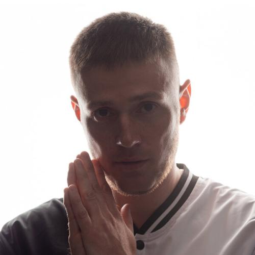 Артист DiUv
