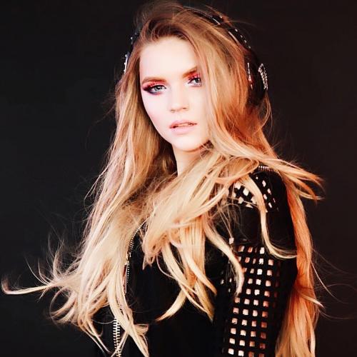 Dj Layla