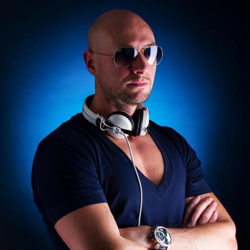 Dj Marlon