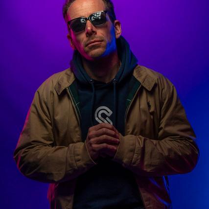 Артист Ian Storm and SilkandStones