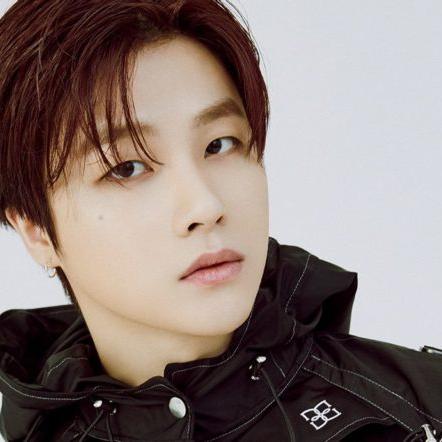 Артист Jinhwan