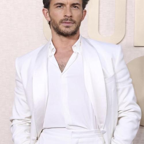 Jonathan Bailey