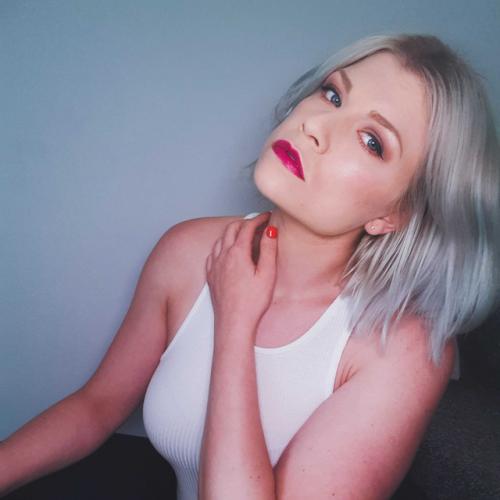 Артист Kimberley George