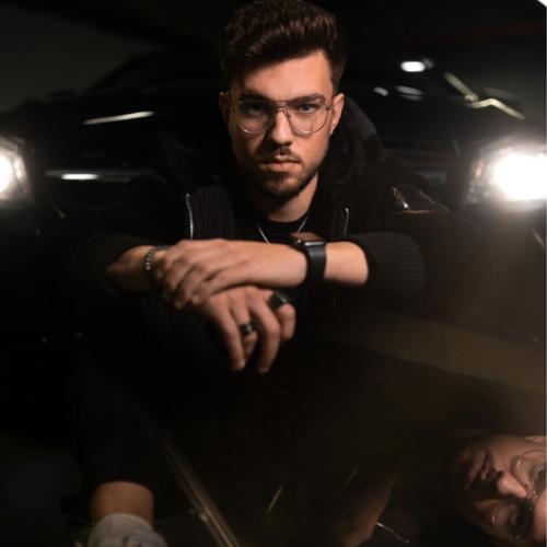 Liam Cole