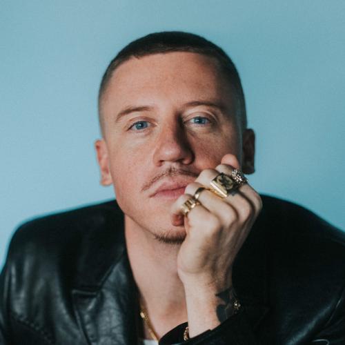 Артист Macklemore