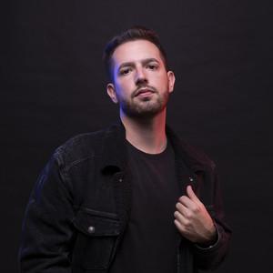 Nik Torento