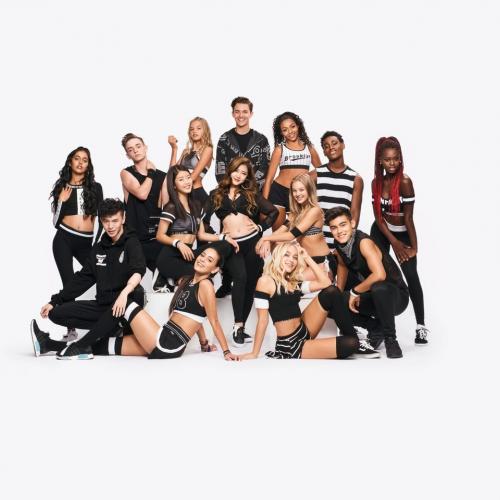 Артист Now United