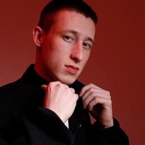 Артист Rendow