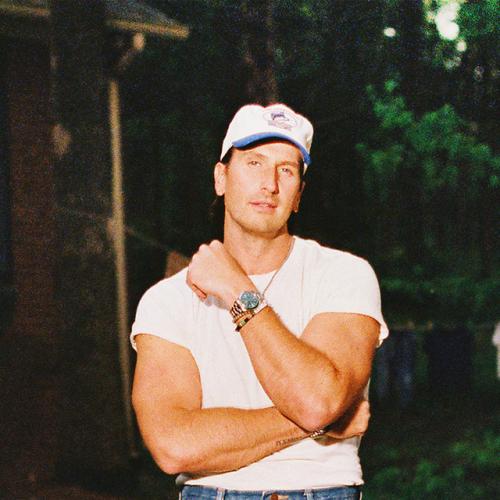 Артист Russell-Dickerso