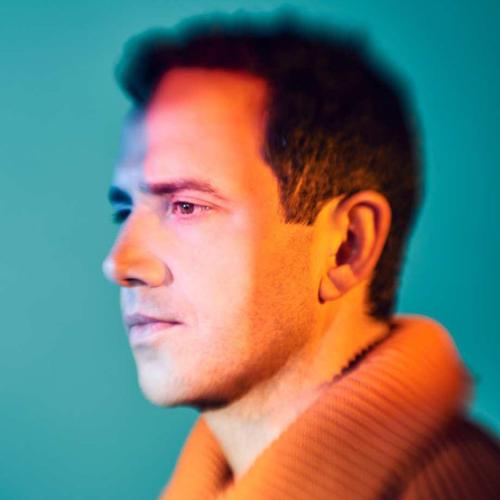 Артист Santino Fontana