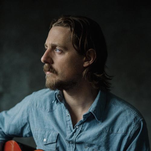 Артист Sturgill Simpson