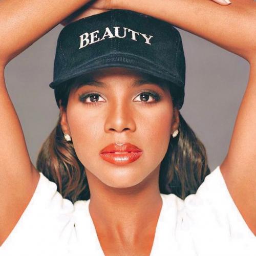Артист Toni Braxton