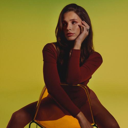 Артист Victoria Nadine