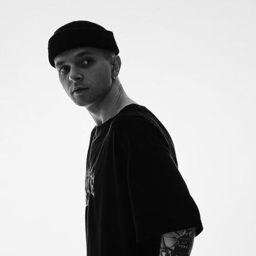 YUNGMAXY