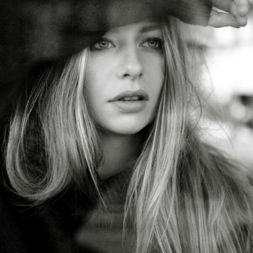 Zoe