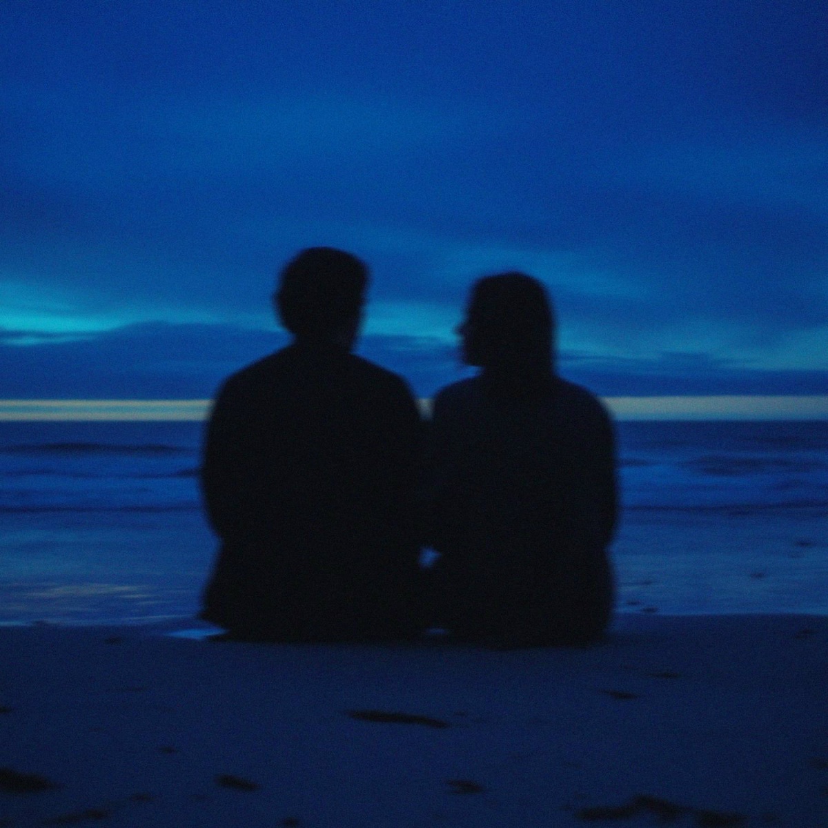 me, the sea, and a stupid girl - 25.
