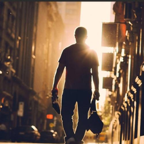 Adoxe Feat. Skrux - Awake