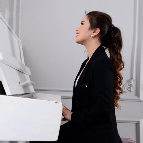 Aida Daurenkyzy - Alysqa