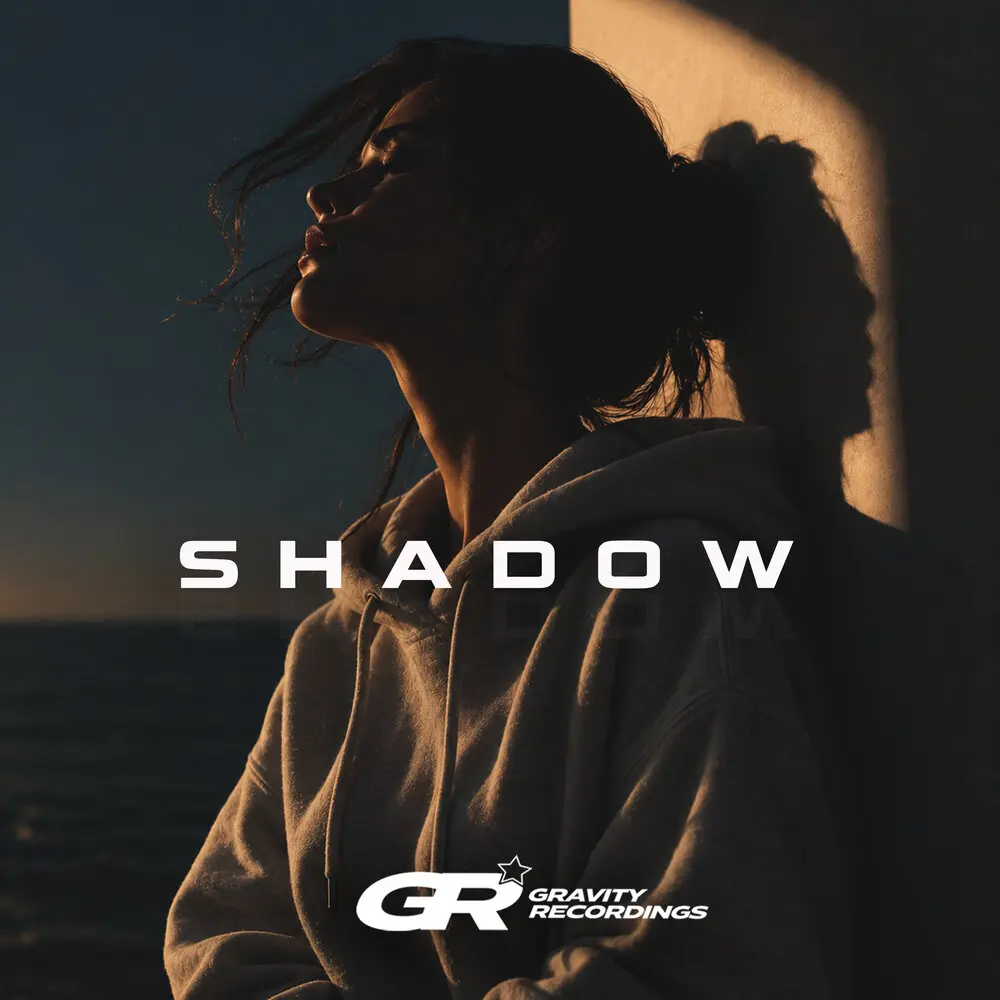 Shadow (Extended Mix) - Alexandr Leonov