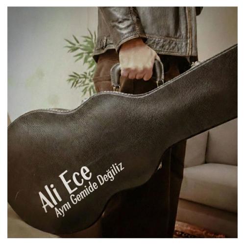 Ali Ece - Aynı Gemide Değiliz