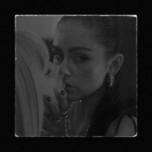 Anna Grey - Hurt U
