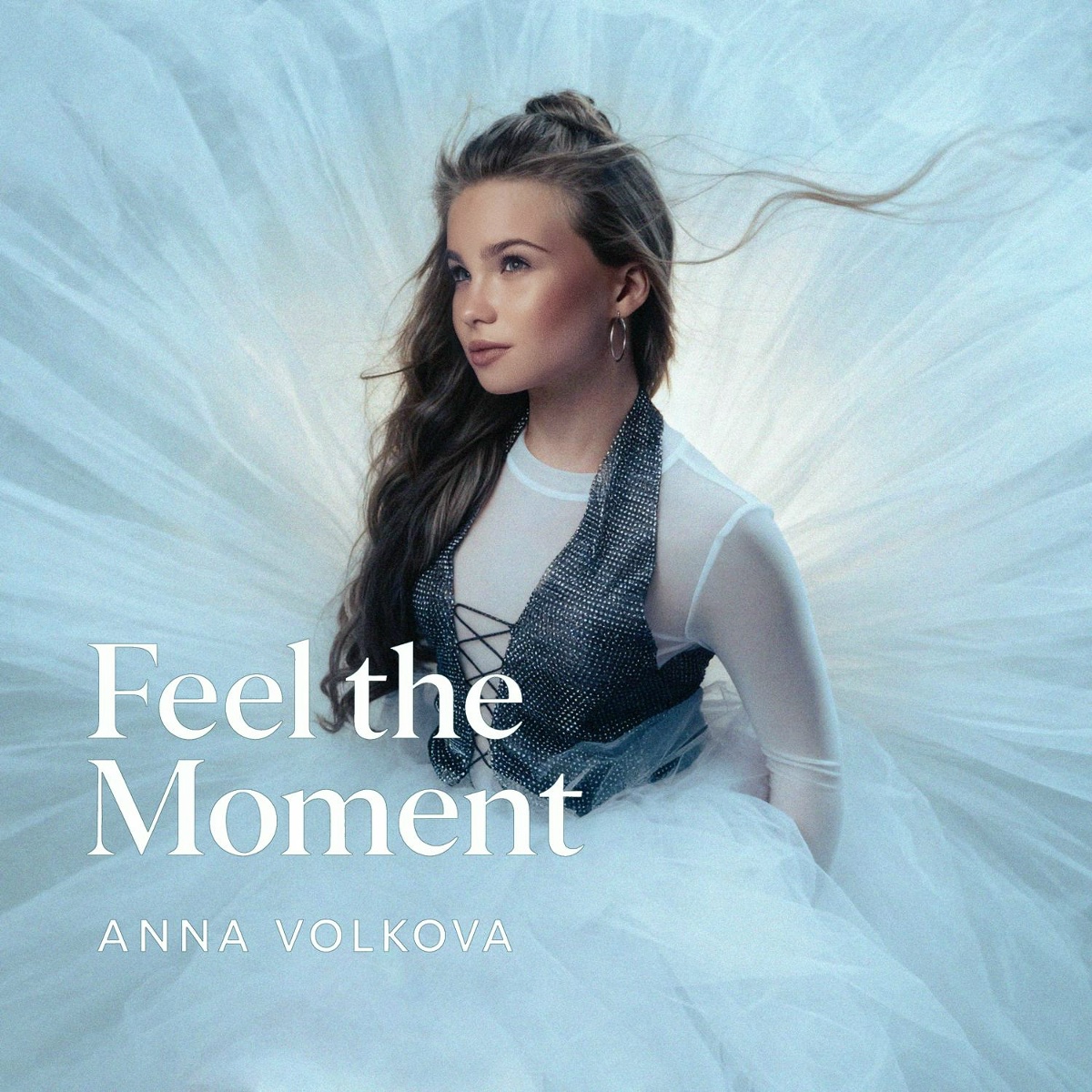 Feel the Moment - Anna Volkova