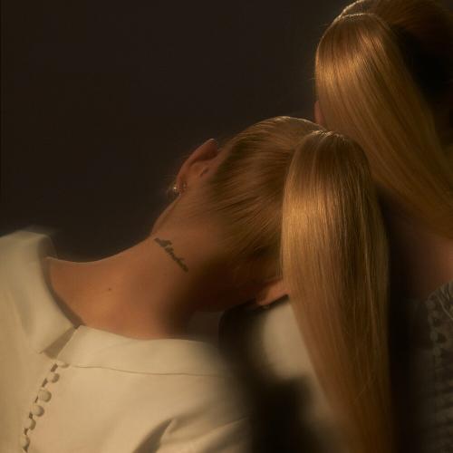 Ariana Grande feat. Troye Sivan - Supernatural