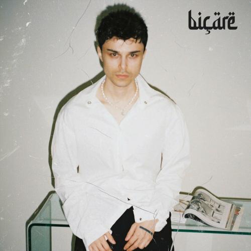 Biçare - Ayberk Serin
