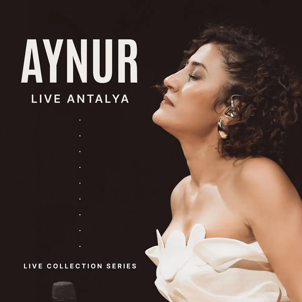 Ay Dil Dilo (Live) - Aynur