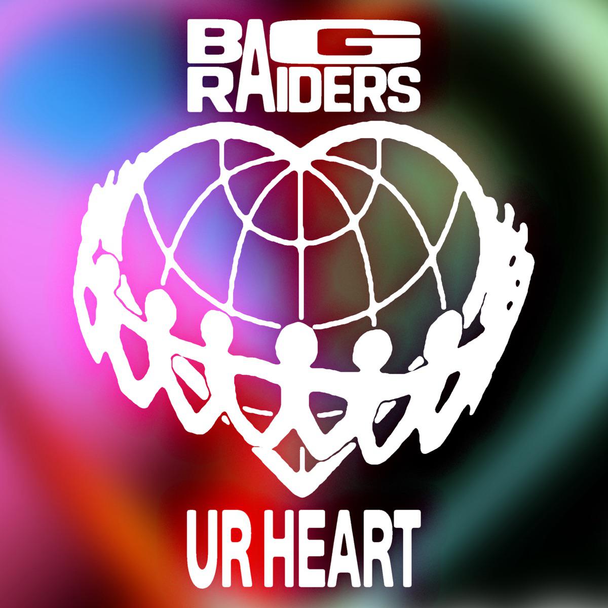 UR Heart - Bag Raiders