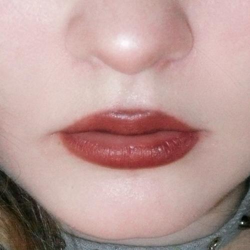 Бэя - первый поцелуй