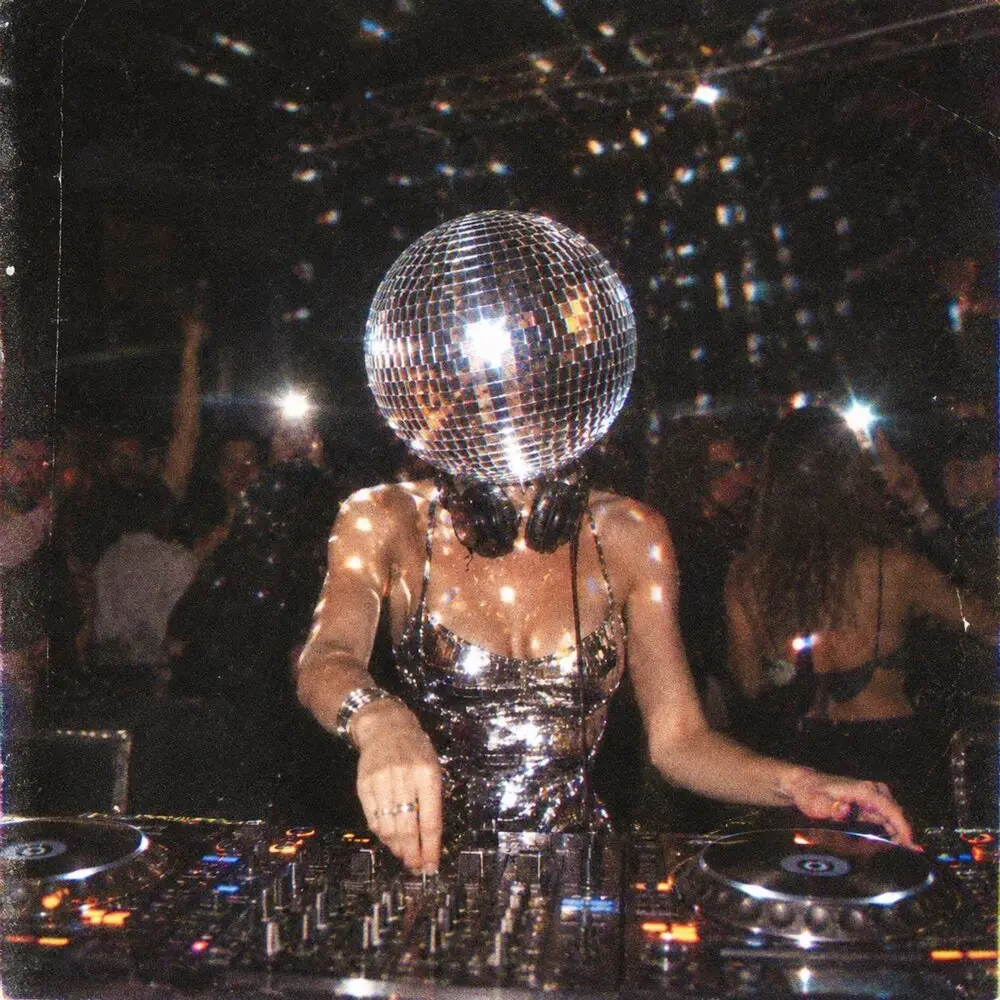 DJ - BLONDE