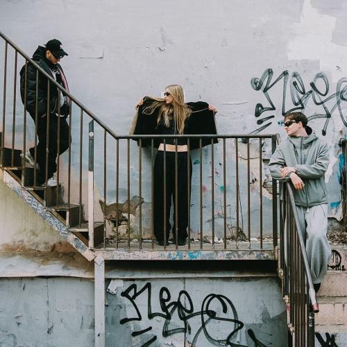 Boris Redwall, RealLowly Pluto & iskrit - Жара