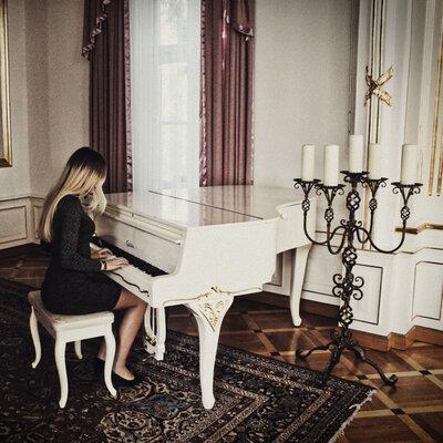 Cailor, Money On My Mind - Бесит Всё