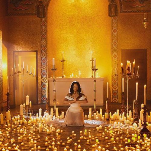 Chloe - Pray It Away