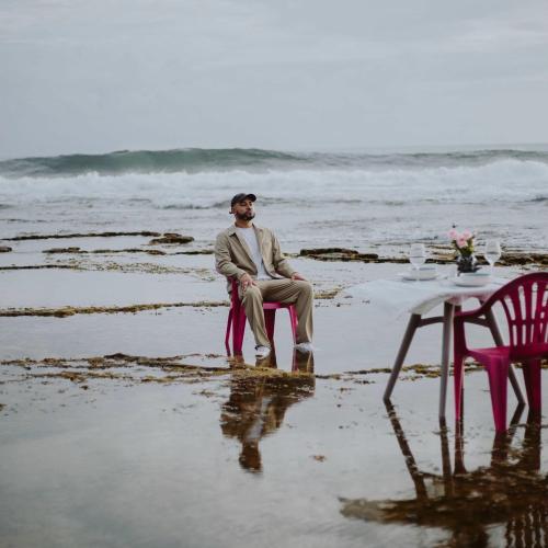 Dan Caplen - Oceans Apart