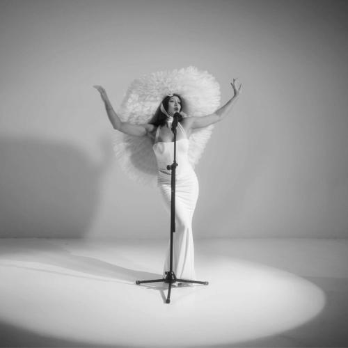 Dayana - Just Walking By