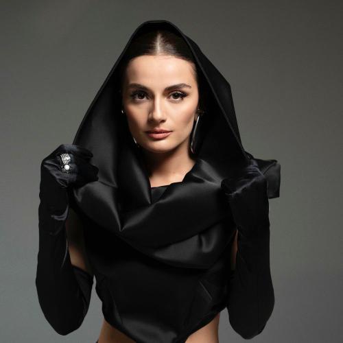 Çare Sensin - Ebru Akarsu