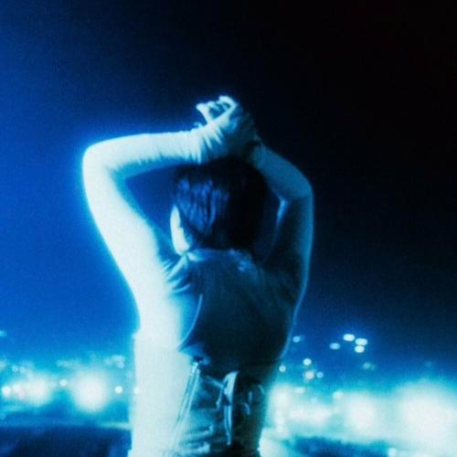 Ezi - Play God