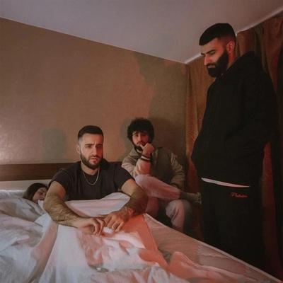 Faily, Edo, Khafa - Она со мной спит
